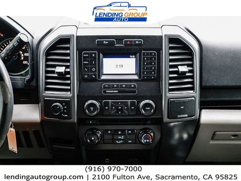 Used 2018 Ford F150 XLT image 11