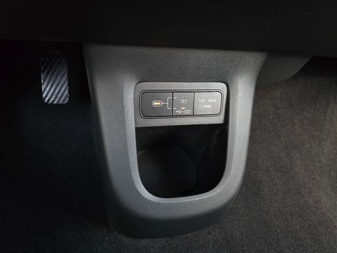 Certified 2025 Hyundai Ioniq 5 SE RWD image 20