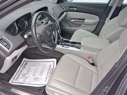Used 2017 Acura TLX Base with Technology Package image 15