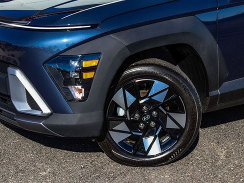 Used 2025 Hyundai Kona SEL image 45