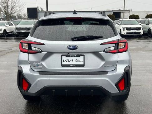 Used 2024 Subaru Crosstrek 2.0i Premium image 11