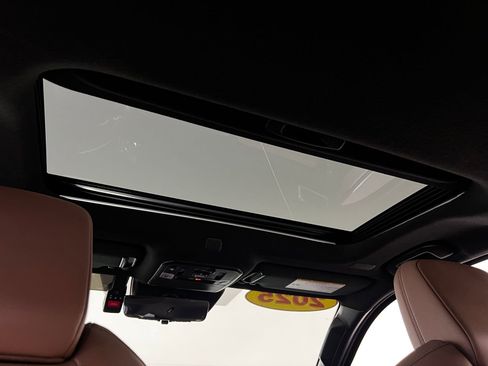 Certified 2025 Toyota 4Runner Limited w/ Tow Technology Package image 26