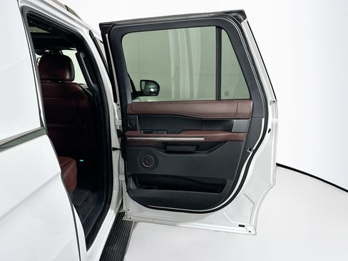 Used 2022 Ford Expedition Max Limited RWD image 34