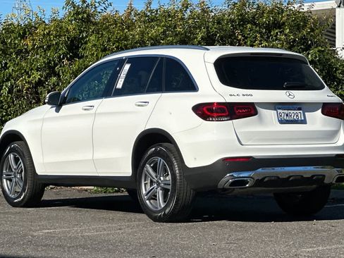 Certified 2022 Mercedes-Benz GLC 300 4MATIC image 5