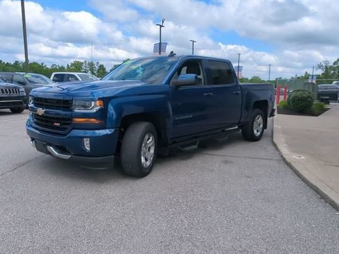 Used 2018 Chevrolet Silverado 1500 LT w/ All Star Edition AWD/4WD image 16