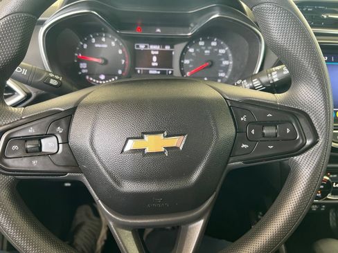 Used 2023 Chevrolet TrailBlazer LT w/ Convenience Package FWD image 56