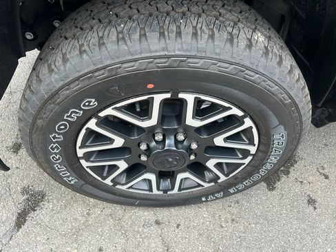 Used 2025 RAM 2500 Limited RWD image 9
