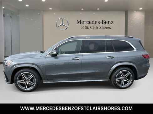 New 2025 Mercedes-Benz GLS 450 4MATIC image 2