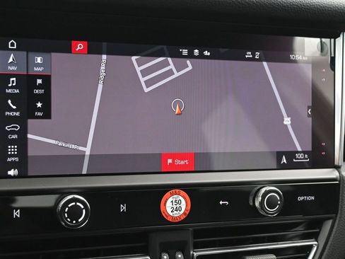 New 2026 Porsche Macan AWD/4WD image 16