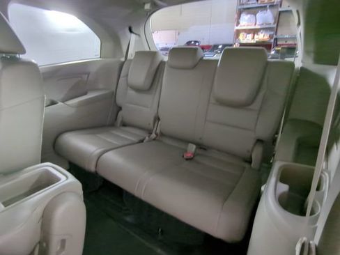 Used 2016 Honda Odyssey EX-L image 32