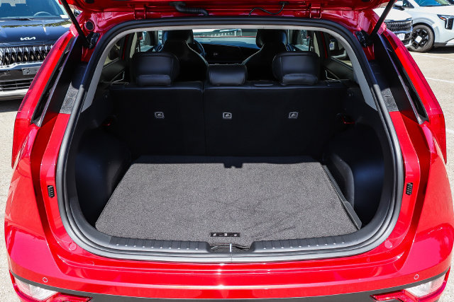 Certified 2025 Kia Niro EX FWD image 26