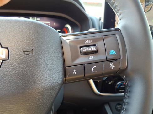 Certified 2025 Nissan Rogue SL image 27