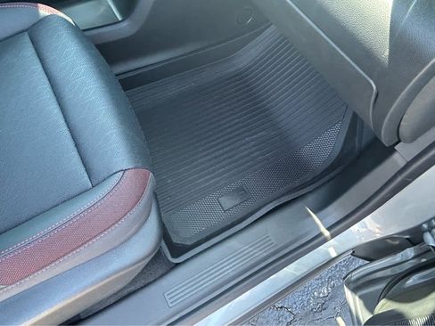 Used 2026 Chevrolet Equinox RS image 16