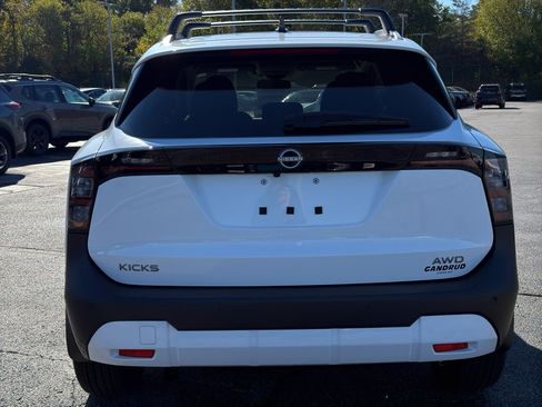 New 2026 Nissan Kicks SV w/ Cold Weather Package image 7