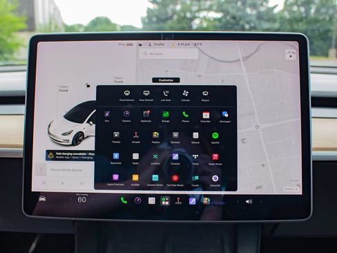 Used 2021 Tesla Model 3 Standard Range Plus RWD image 25