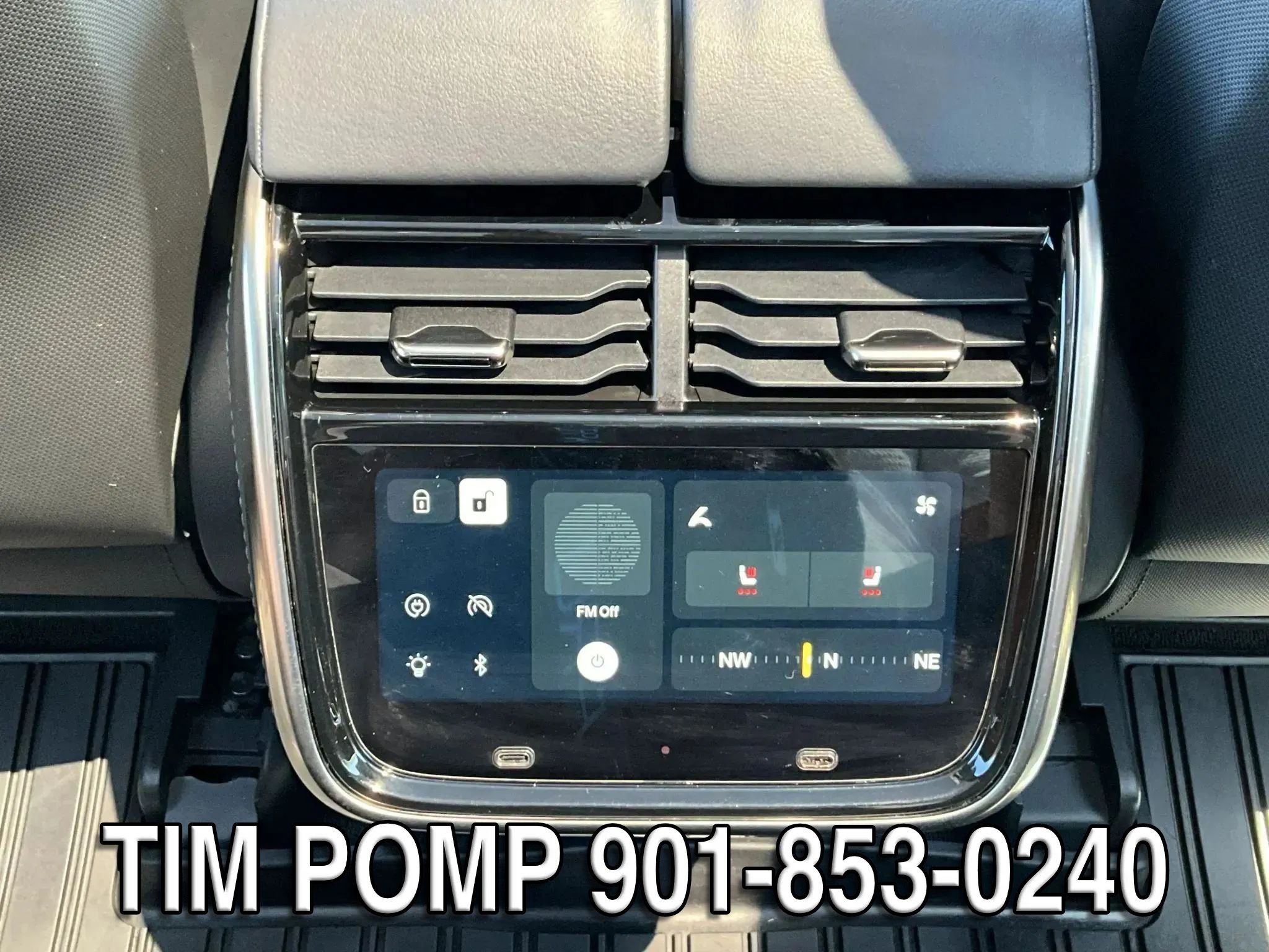 Used 2023 Rivian R1S Adventure Quad AWD/4WD image 23
