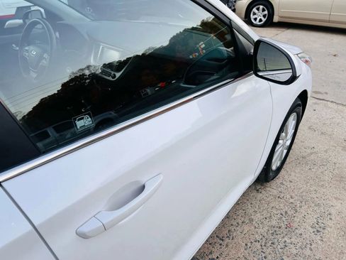 Used 2019 Hyundai Accent SEL image 13