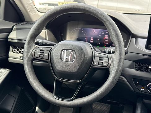 Used 2024 Honda Accord EX image 23