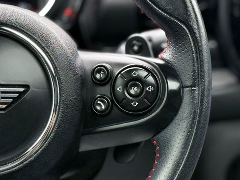 Used 2019 MINI Cooper Clubman S w/ Storage Package image 40