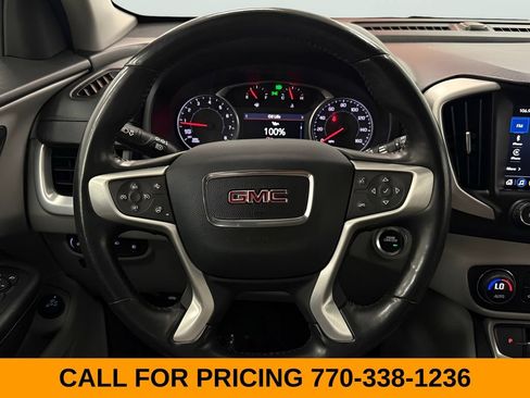 Used 2022 GMC Terrain SLT AWD/4WD image 17