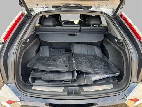 Certified 2025 Cadillac Optiq Luxury 2 w/ LPO, Floor Liner Package image 19