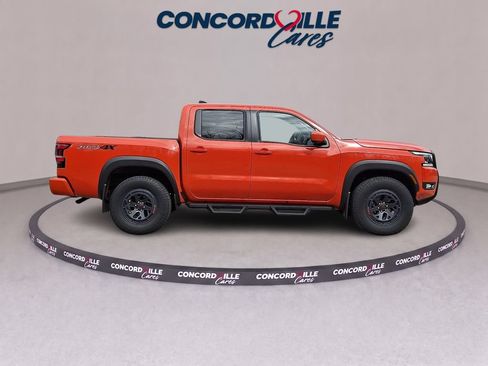 Certified 2025 Nissan Frontier PRO-4X w/ Pro Convenience Package AWD/4WD image 8