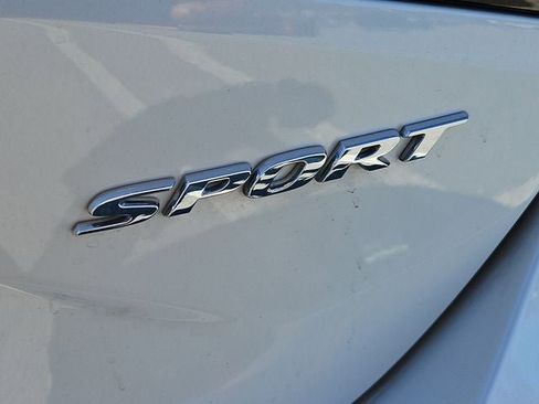 Used 2025 Honda Civic Sport image 33