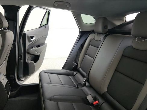 New 2026 Chevrolet Trax ACTIV w/ Driver Confidence Package FWD image 30