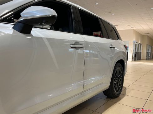 Used 2024 Lexus TX 350 AWD w/ Technology Package image 7