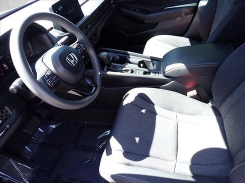 Used 2026 Honda Accord SE image 10