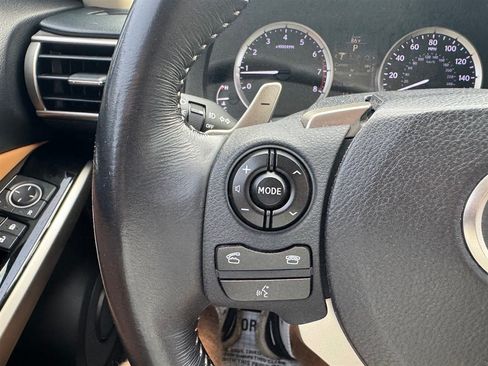 Used 2015 Lexus IS 250 RWD image 13