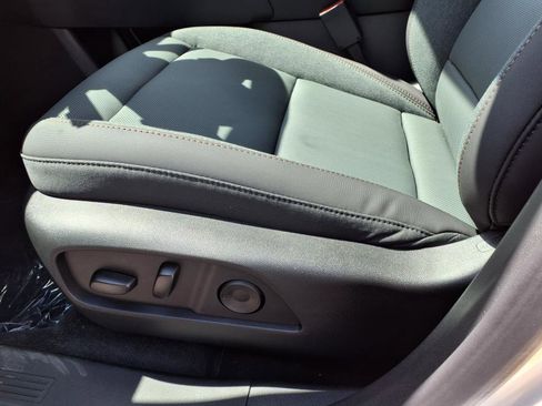 Used 2026 GMC Terrain AT4 w/ Convenience Package III image 8