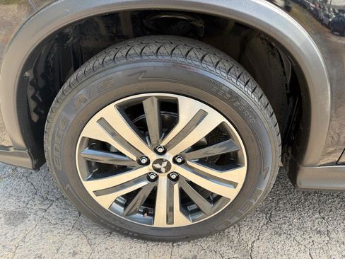Used 2020 Mitsubishi Outlander Sport ES FWD image 27