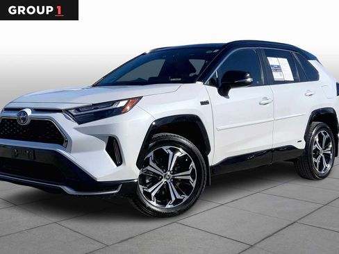 Used 2023 Toyota RAV4 XSE w/ Weather Package image 1