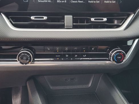 New 2026 Chevrolet Equinox LT image 14