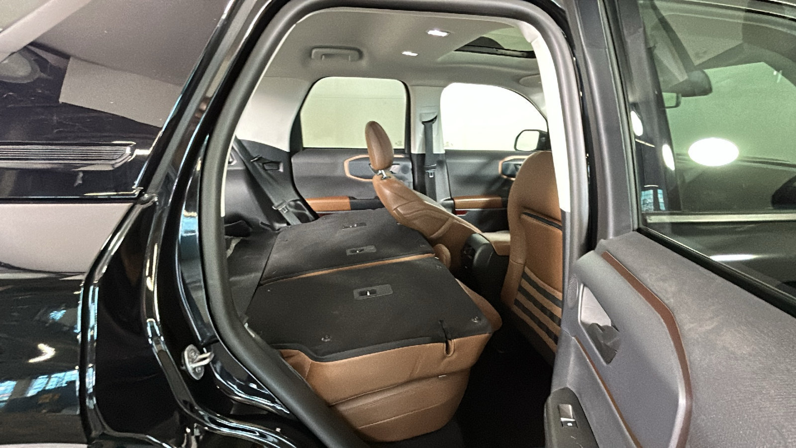 Used 2022 Ford Bronco Sport Outer Banks w/ Tech Package AWD/4WD image 36