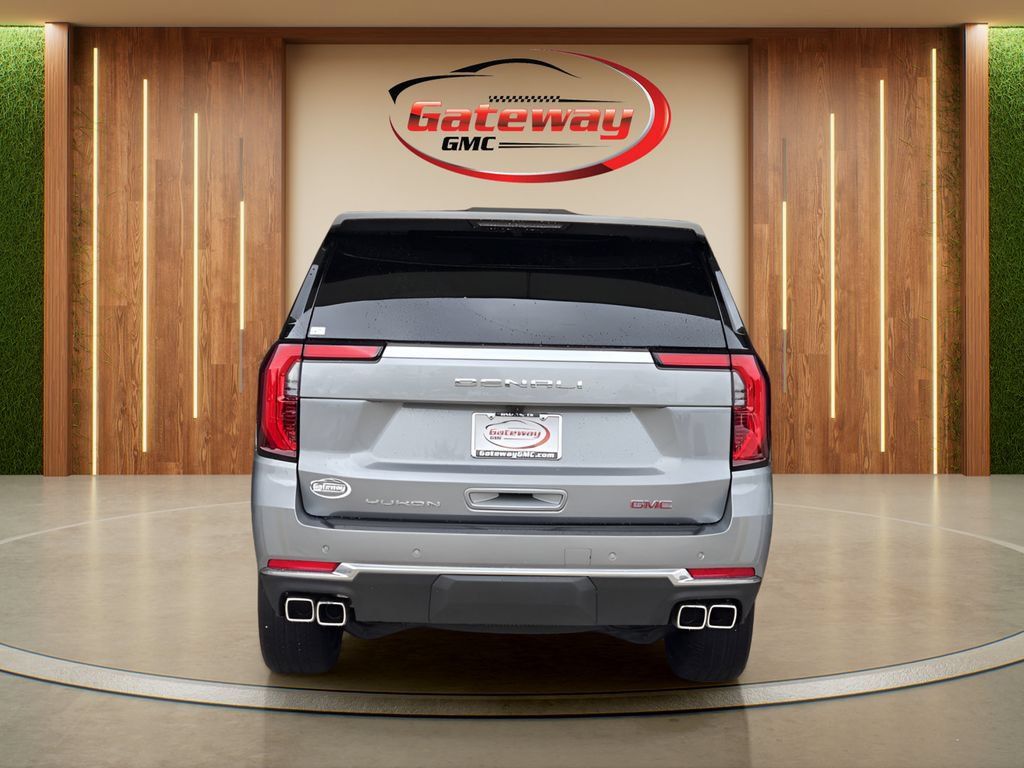 Used 2026 GMC Yukon Denali w/ Sun & Power Step Package AWD/4WD image 6