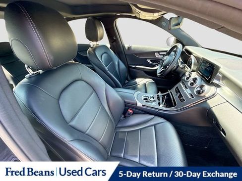 Used 2019 Mercedes-Benz C 300 4MATIC Sedan image 34