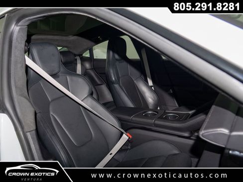 Used 2024 Porsche Taycan GTS image 36