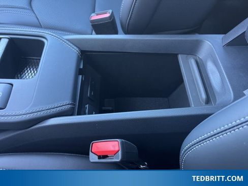 Certified 2025 Ford Mustang Mach-E Premium image 38