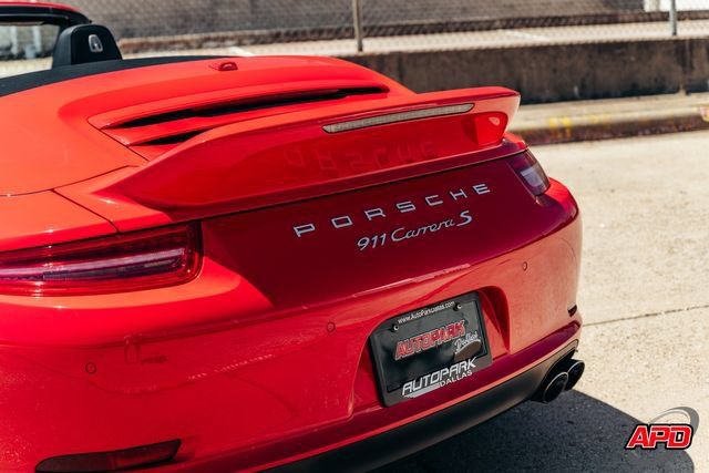 Used 2015 Porsche 911 Carrera S RWD image 31
