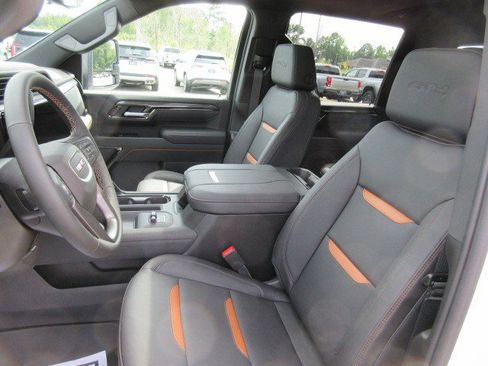 New 2025 GMC Sierra 2500 AT4 w/ AT4 Premium Plus Package image 16