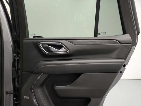 Used 2021 GMC Yukon SLT w/ SLT Premium Package RWD image 41