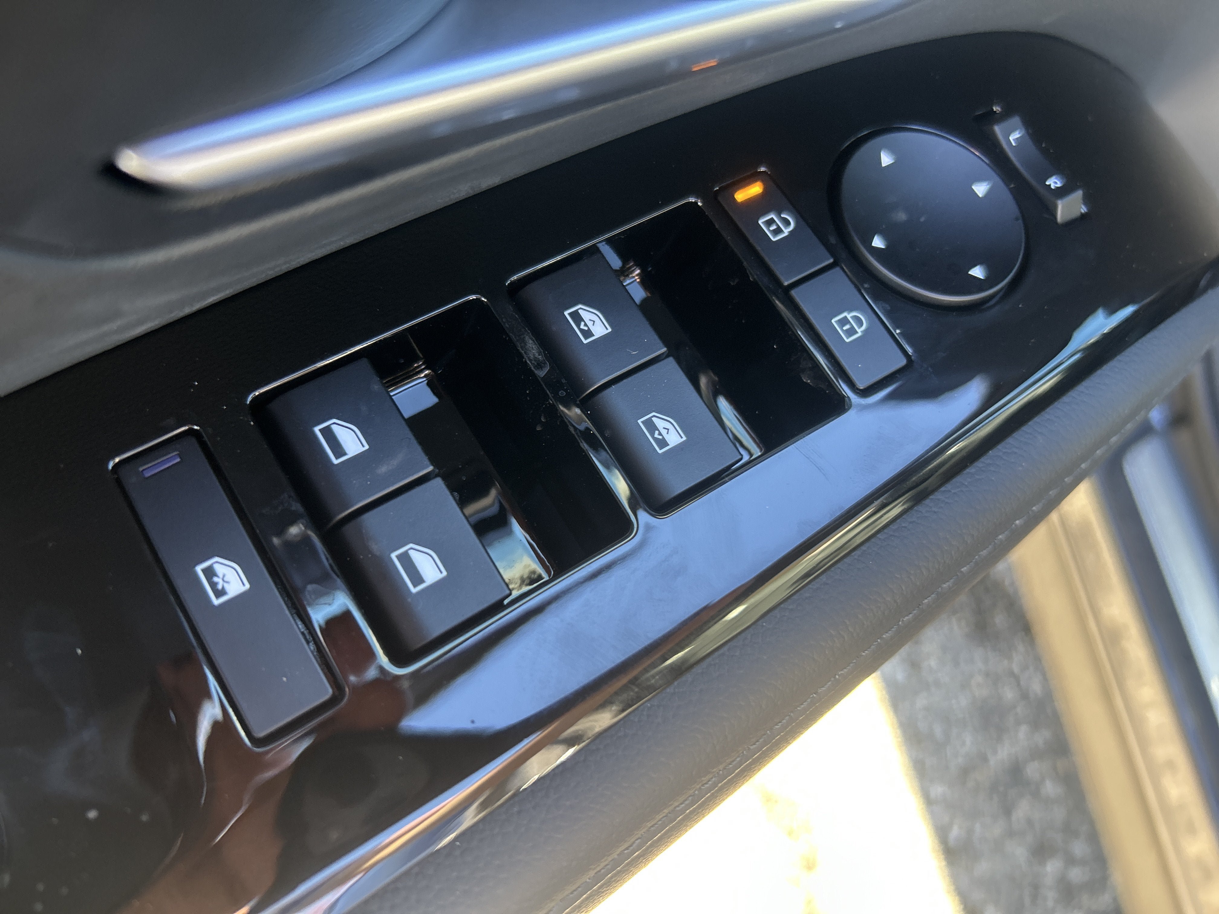 New 2026 Hyundai Tucson Limited AWD/4WD image 18