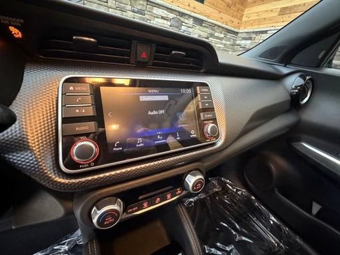 Used 2020 Nissan Kicks SV FWD image 21