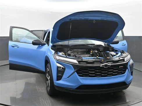 Certified 2024 Chevrolet Trax RS w/ Driver Confidence Package image 54