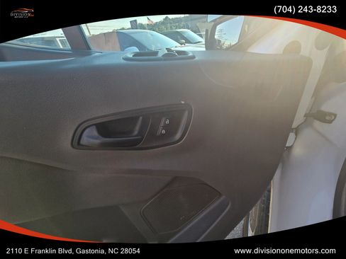 Used 2021 Ford Transit 250 Medium Roof w/ Interior Upgrade Package RWD image 7
