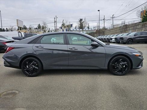 New 2026 Hyundai Elantra Sport FWD image 8