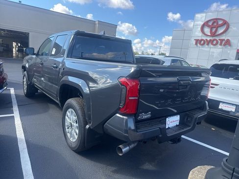 New 2025 Toyota Tacoma SR5 image 2