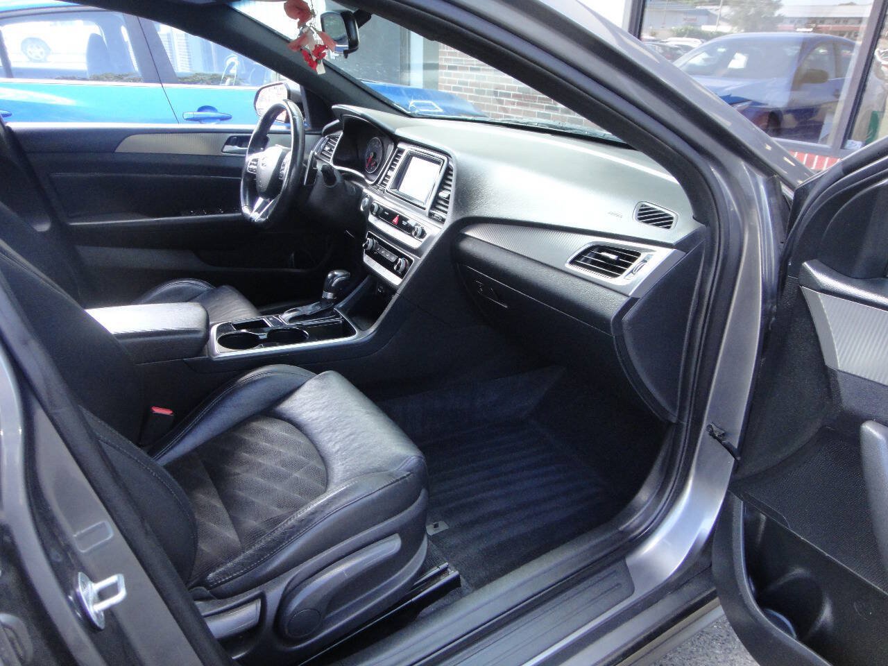 Used 2018 Hyundai Sonata Sport FWD image 13